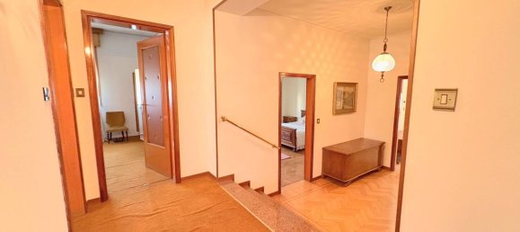 Вилла с 5 комнатами в Мармироло, Италия № 151464 40