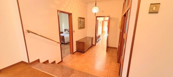 Вилла с 5 комнатами в Мармироло, Италия № 151464 42