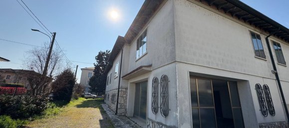 Вилла с 5 комнатами в Мармироло, Италия № 151464 2