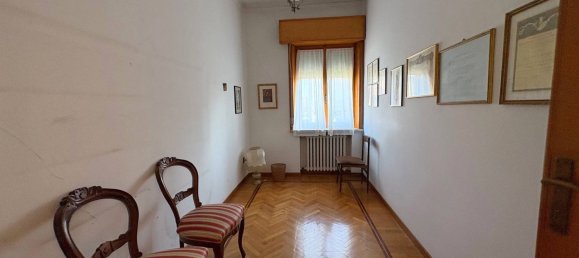 Вилла с 5 комнатами в Мармироло, Италия № 151464 46