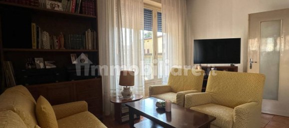 3 غرف نوم شقة في Verano Brianza, Italy رقم 296760 2