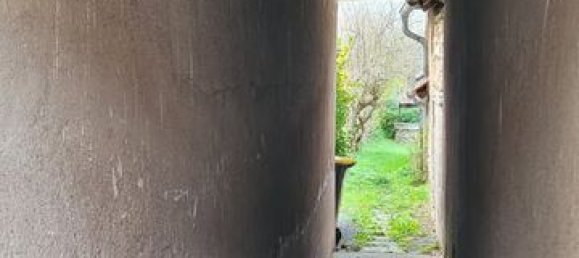 Castillos de 1 dormitorio en Bannegon, France No. 56613 2