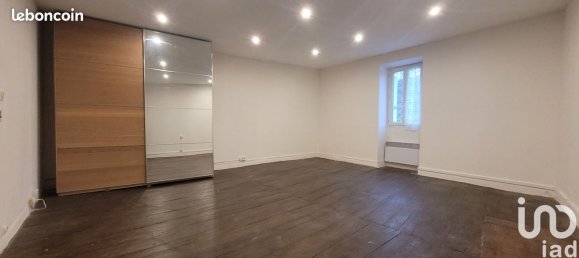 Castillos de 1 dormitorio en Bannegon, France No. 56613 11