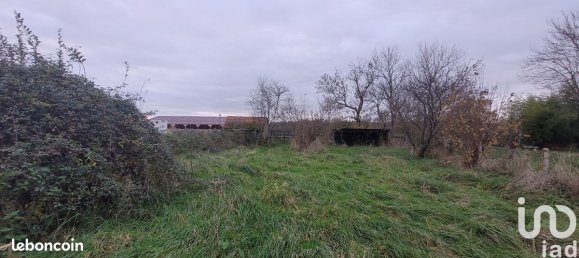 Castillos de 1 dormitorio en Bannegon, France No. 56613 17