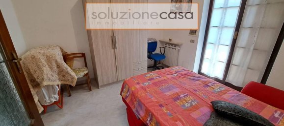 Дом с 7 комнатами в Сумираго, Италия № 147695 15