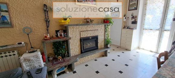 Дом с 7 комнатами в Сумираго, Италия № 147695 22