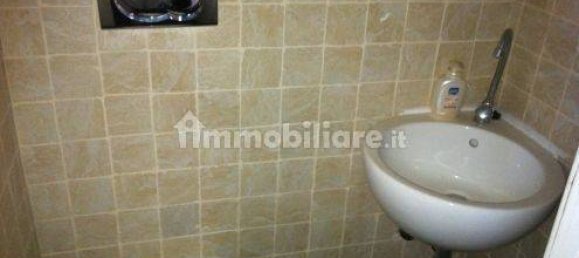 Imóvel comercial de 1 divisão em Lucca, Italy N.º 102025 4