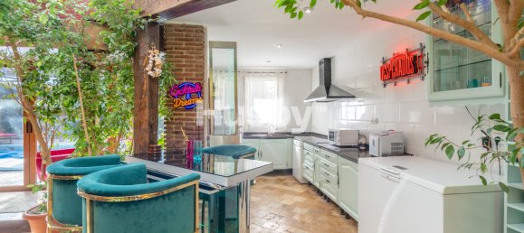 Квартира с 8 спальнями в Лас-Розас де Мадрид, Испания № 79755 35