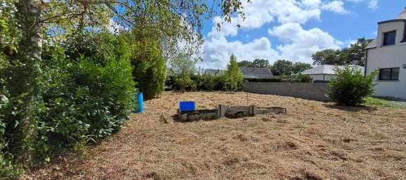 Terreno em Donges, France N.º 357609 2