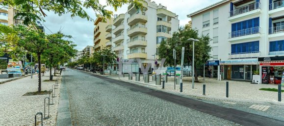 2 Schlafzimmer Wohnung in Portimao, Portugal, Nr. 59434 2