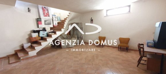 Casa de 6 divisões em Melissano, Italy N.º 267452 11