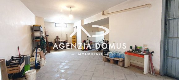 Casa de 6 divisões em Melissano, Italy N.º 267452 8