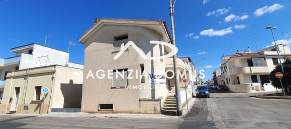 Casa de 6 divisões em Melissano, Italy N.º 267452 2