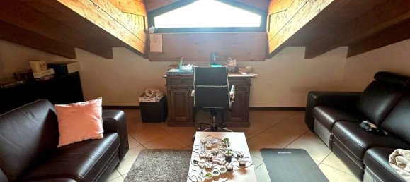 4 bedrooms Apartment in Sala Bolognese, Italy No. 376777 17