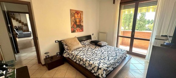 4 bedrooms Apartment in Sala Bolognese, Italy No. 376777 9