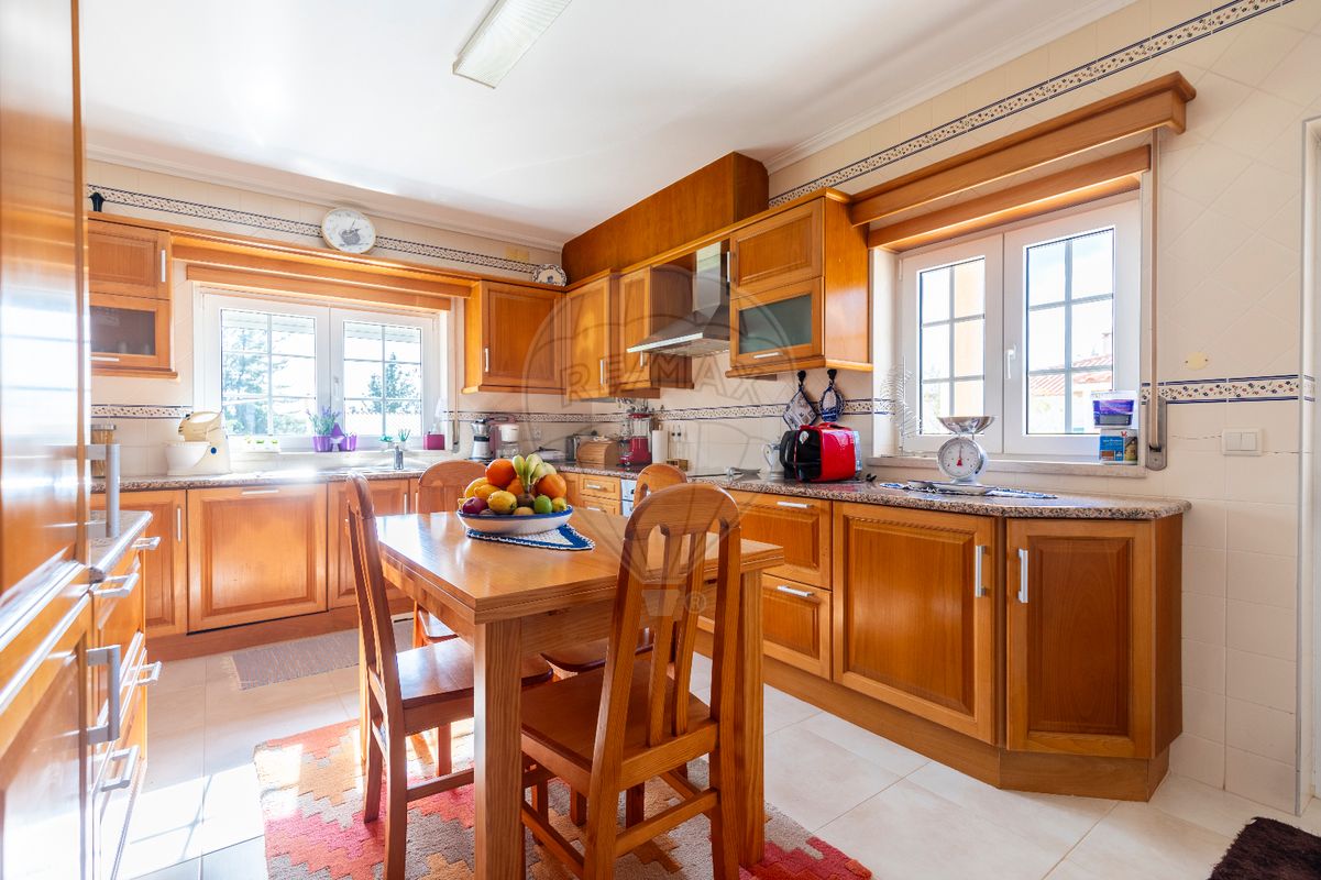 Casa T3 em Caldas da Rainha, Portugal N.º 26063