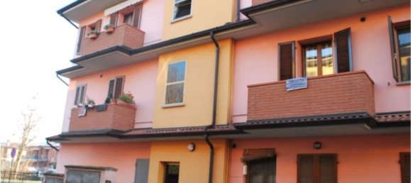 4 rooms Apartment in Persico Dosimo, Italy No. 263408 6