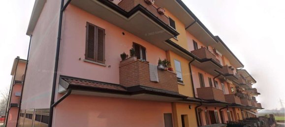4 rooms Apartment in Persico Dosimo, Italy No. 263408 4