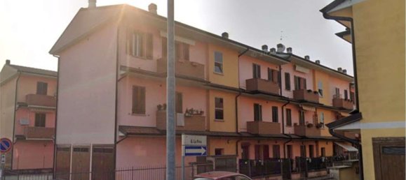 4 rooms Apartment in Persico Dosimo, Italy No. 263408 2
