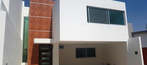 3 bedrooms House in Puebla, Mexico No. 165775 2