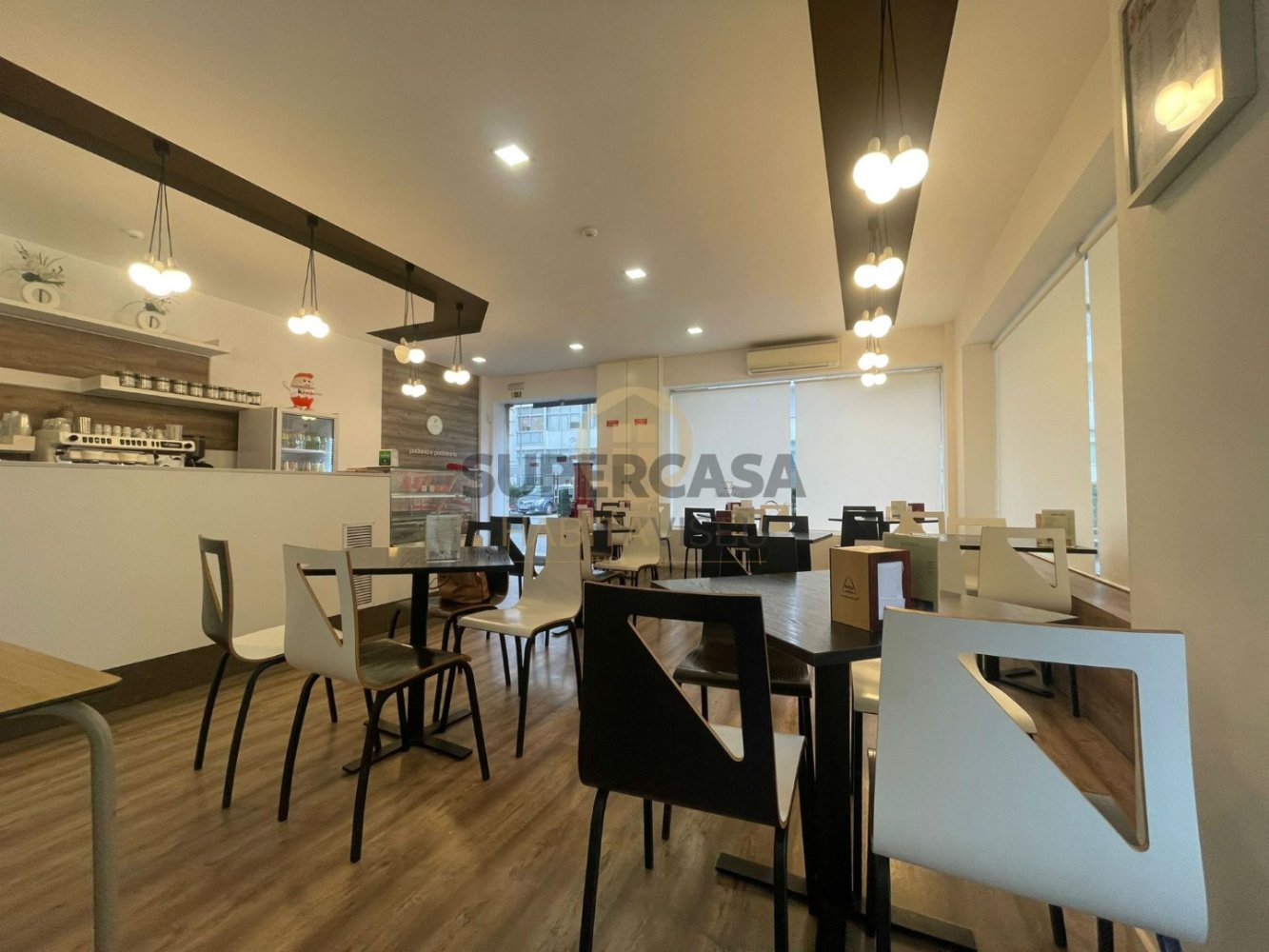 Propriété commerciale à Viseu, Portugal 77m² No. 152609