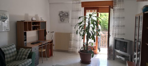Apartamento de 5 divisões em Rogliano, Italy N.º 32701 2