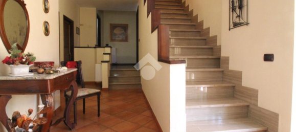 4 Schlafzimmer Villa in Campobasso, Italy, Nr. 305680 3