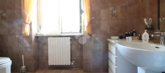 4 Schlafzimmer Villa in Campobasso, Italy, Nr. 305680 17