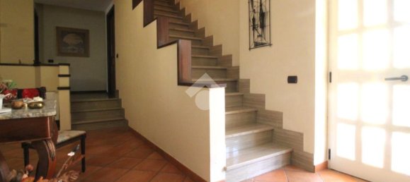 4 Schlafzimmer Villa in Campobasso, Italy, Nr. 305680 2