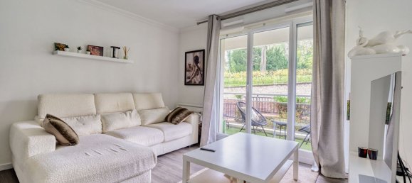 3 Schlafzimmer Wohnung in Creteil, France, Nr. 165563 2
