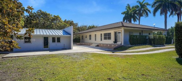 7 dormitorios villa en venta en Miami, Miami-Dade, Florida, USA № 615394 28