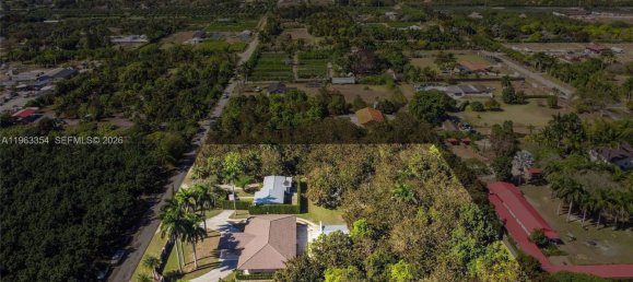 7 dormitorios villa en venta en Miami, Miami-Dade, Florida, USA № 615394 23