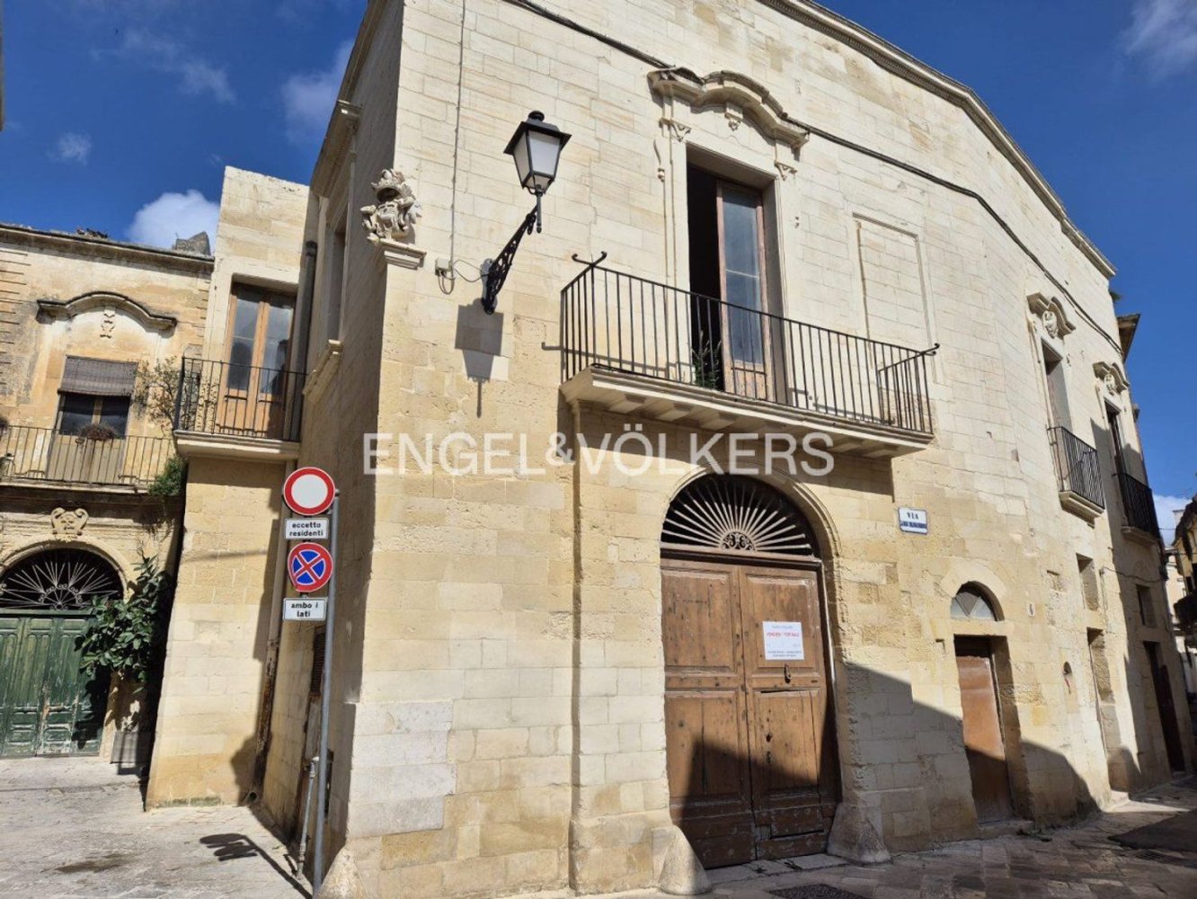 15-Zimmer Haus in Lecce, Italy, Nr. 127156