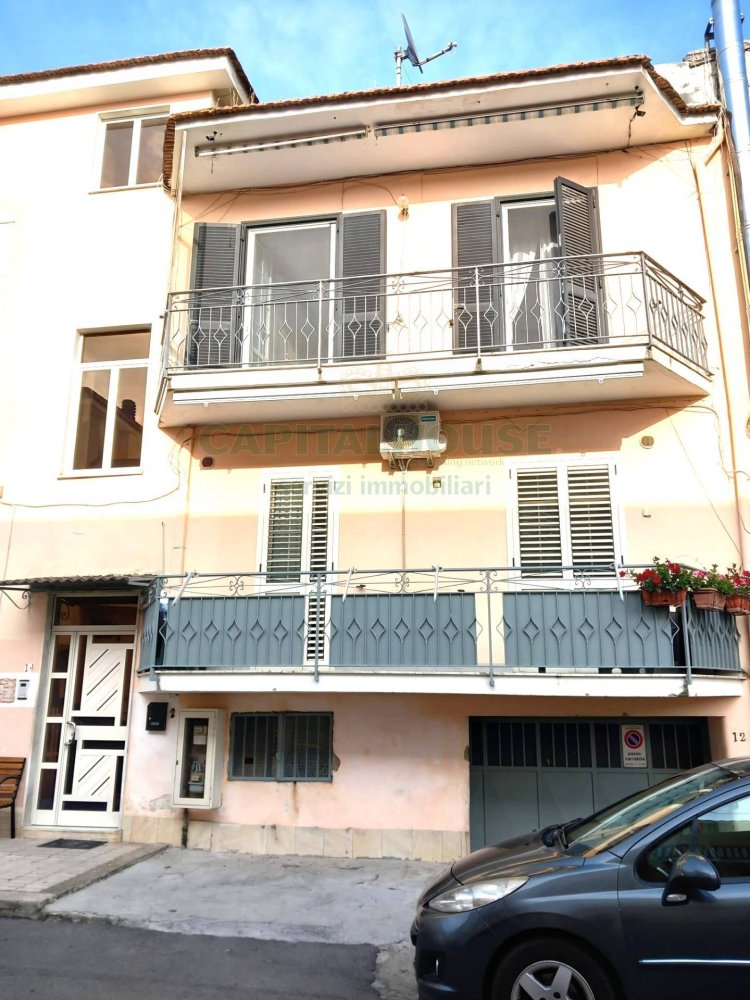 3 bedrooms Apartment in Sirignano, Italy No. 329722