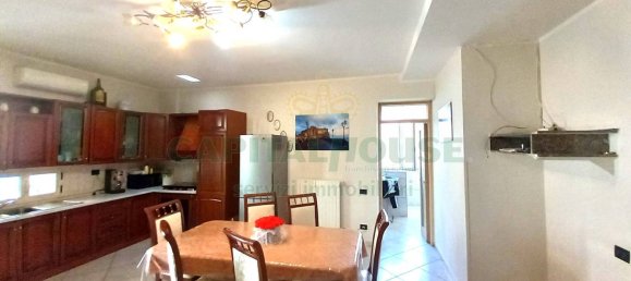 3 bedrooms Apartment in Sirignano, Italy No. 329722 4