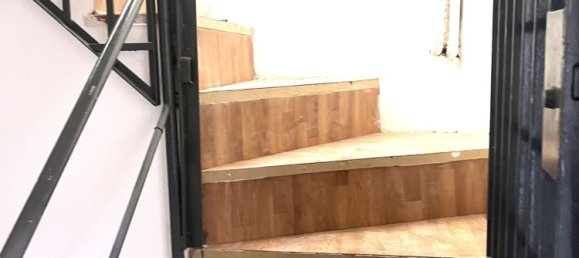 82m² Commercial property in Rome, Italy No. 342740 12