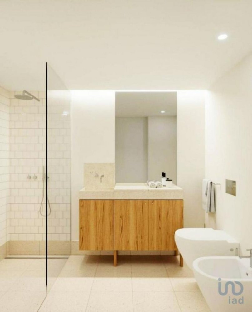 2 bedrooms Apartment in Porto, Portugal No. 5088