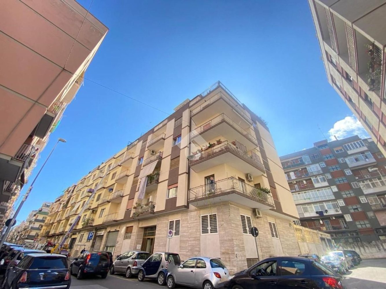 2-Zimmer Penthouse in Bari, Italy, Nr. 166275