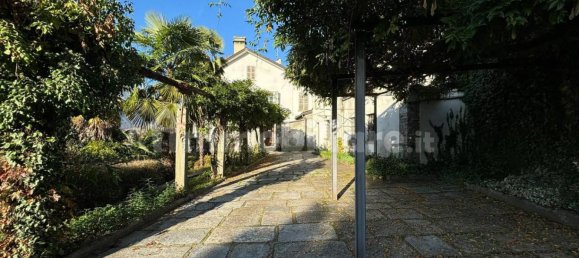 5 غرف نوم فيلا في Trontano, Italy رقم 70564 3