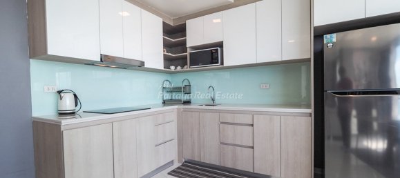 2 bedrooms Condo in Pattaya, Thailand No. 12698 2