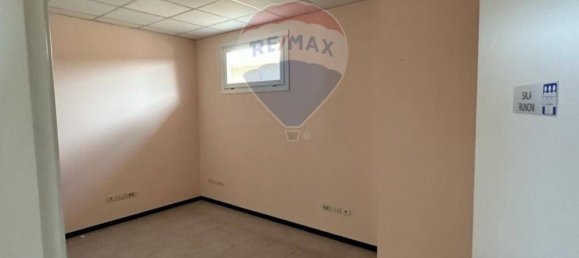 Büro in Foligno, Italy 120m², Nr. 271711 18