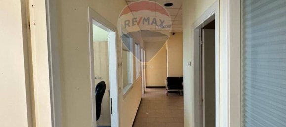 Büro in Foligno, Italy 120m², Nr. 271711 16