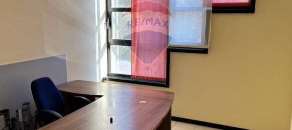 Büro in Foligno, Italy 120m², Nr. 271711 10