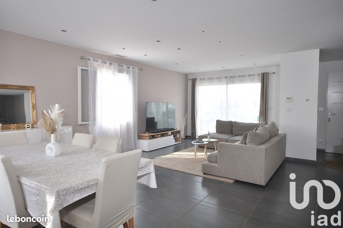 4 Schlafzimmer Haus in Gard, France, Nr. 338969