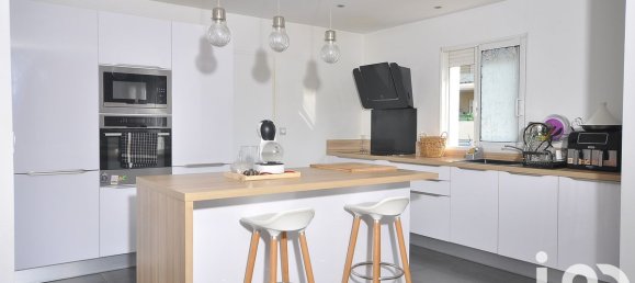 4 Schlafzimmer Haus in Gard, France, Nr. 338969 2