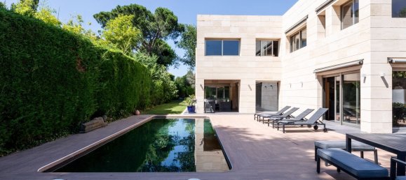 6 bedrooms House in Villanueva de la Canada, Spain No. 120604 9