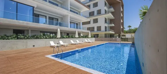 Квартира с 2 спальнями в Лимассол, Кипр № 142 12