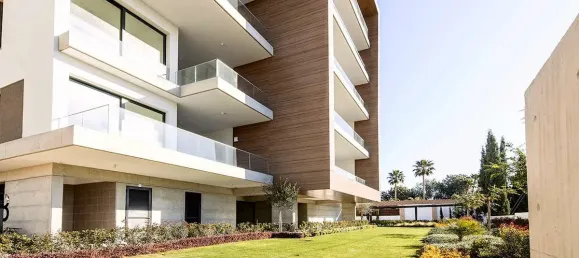 Квартира с 2 спальнями в Лимассол, Кипр № 142 7