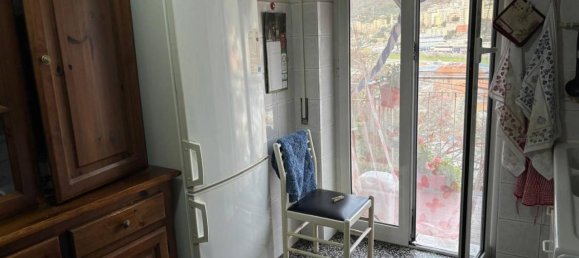 3-Zimmer Wohnung in Genoa, Italy, Nr. 35097 7