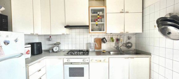 Apartamento de 4 habitaciónes en Bologna, Italy No. 29288 8